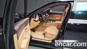 Genesis G90 Бензин 3.5 Turbo AWD 2025 года из Южной Кореи