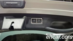 Kia Sorento HEV 1.6 2WD 2024 года из Южной Кореи