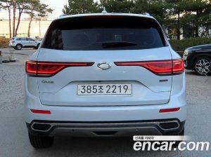 Renault-KoreaSamsung QM6 2.0 GDe LE Signature 2WD 2023 года из Южной Кореи