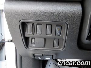 Renault-KoreaSamsung QM6 2.0 GDe LE Signature 2WD 2023 года из Южной Кореи