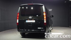 Hyundai Staria Wagon 5 2025 года из Южной Кореи