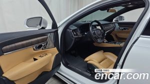 Volvo S90 T8 AWD ULTIMATE Bright 2022 года из Южной Кореи