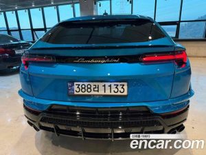 Lamborghini Urus 4.0 V8 S 2024 года из Южной Кореи