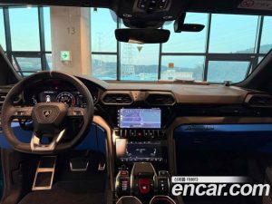 Lamborghini Urus 4.0 V8 S 2024 года из Южной Кореи