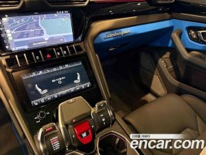 Lamborghini Urus 4.0 V8 S 2024 года из Южной Кореи