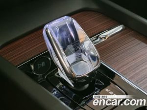 Volvo V60 B5 Ultra AWD 2025 года из Южной Кореи