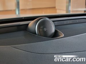 Volvo V60 B5 Ultra AWD 2025 года из Южной Кореи