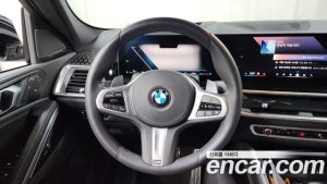 BMW X6 xDrive40i M Sport 2025 года из Южной Кореи