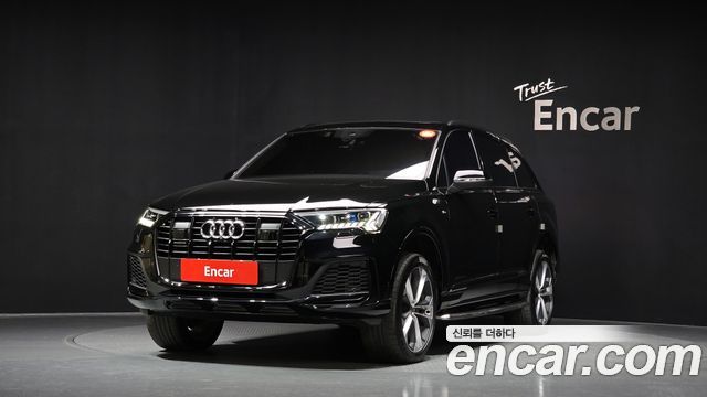 Audi Q7 55 TFSI 4WD Premium 2023 года из Кореи