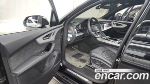 Audi Q7 55 TFSI 4WD Premium 2023 года из Южной Кореи