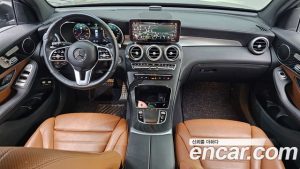 Mercedes-Benz GLC-Class GLC300e 4MATIC Coupe Premium Charger 2023 года из Южной Кореи