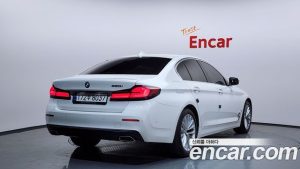 BMW 5-Series 520i Luxury 2023 года из Южной Кореи