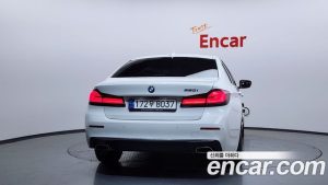 BMW 5-Series 520i Luxury 2023 года из Южной Кореи