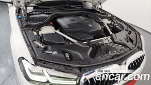 BMW 5-Series 520i Luxury 2023 года из Южной Кореи