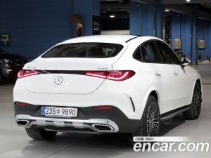 Mercedes-Benz GLC-Class GLC300 4MATIC Coupe 2025 года из Южной Кореи