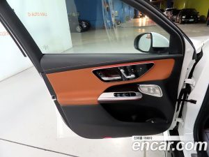 Mercedes-Benz GLC-Class GLC300 4MATIC Coupe 2025 года из Южной Кореи