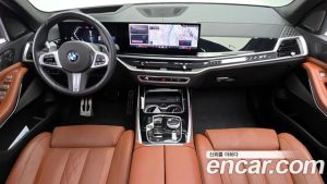 BMW X7 xDrive 40i M Sport 7-Seater 2024 года из Южной Кореи