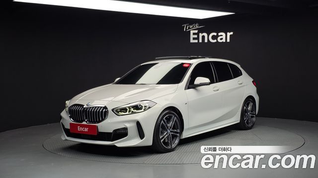 BMW 1-Series 120i M Sport 2023 года из Кореи