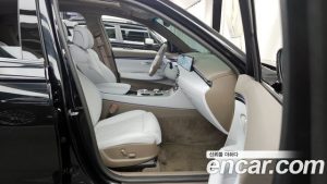 Genesis GV70 2.5T Бензин AWD 2025 года из Южной Кореи