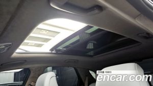 Genesis GV70 2.5T Бензин AWD 2025 года из Южной Кореи