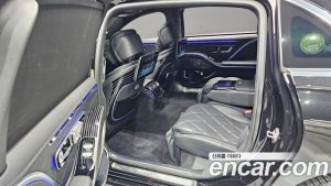 Mercedes-Benz S-Class Maybach S580 4MATIC 2023 года из Южной Кореи