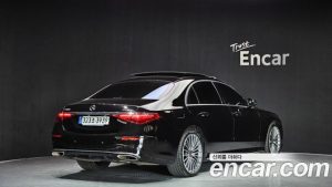 Mercedes-Benz S-Class S500L 4MATIC 2023 года из Южной Кореи