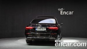 Mercedes-Benz S-Class S500L 4MATIC 2023 года из Южной Кореи