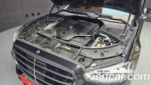 Mercedes-Benz S-Class S500L 4MATIC 2023 года из Южной Кореи