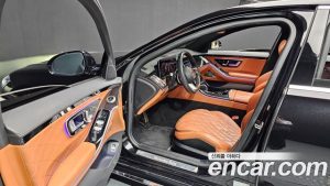 Mercedes-Benz S-Class S500L 4MATIC 2023 года из Южной Кореи