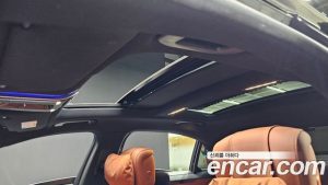 Mercedes-Benz S-Class S500L 4MATIC 2023 года из Южной Кореи