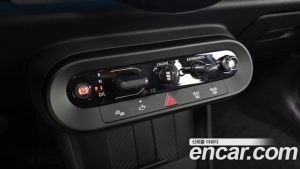 Mini Cooper 5Door Favoured 2025 года из Южной Кореи