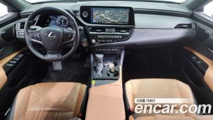 Lexus ES Executive 2023 года из Южной Кореи