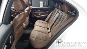 Mercedes-Benz E-Class E250 AMG Line 2023 года из Южной Кореи