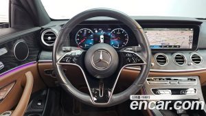 Mercedes-Benz E-Class E250 AMG Line 2023 года из Южной Кореи