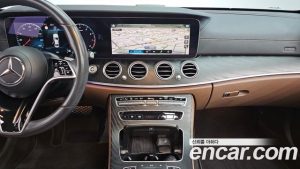 Mercedes-Benz E-Class E250 AMG Line 2023 года из Южной Кореи