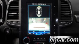 Renault-KoreaSamsung QM6 2.0 GDe LE Signature 2WD 2023 года из Южной Кореи