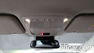 Renault-KoreaSamsung QM6 2.0 GDe LE Signature 2WD 2023 года из Южной Кореи