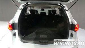 Renault-KoreaSamsung QM6 2.0 GDe LE Signature 2WD 2023 года из Южной Кореи