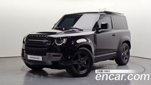 Land Rover Defender 90 D250 X- SE 2025 года из Южной Кореи