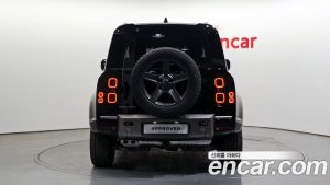 Land Rover Defender 90 D250 X- SE 2025 года из Южной Кореи