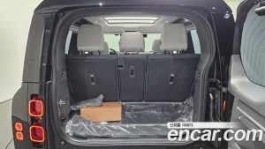 Land Rover Defender 90 D250 X- SE 2025 года из Южной Кореи