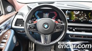 BMW XM 4.4 2023 года из Южной Кореи