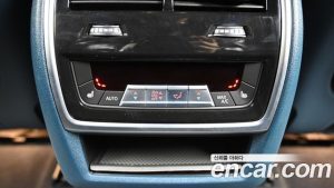 BMW XM 4.4 2023 года из Южной Кореи