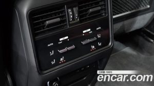 Porsche Cayenne 3.0 Coupe 2024 года из Южной Кореи