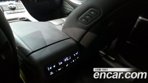 Hyundai Palisade Дизель 2.2 2WD 2024 года из Южной Кореи