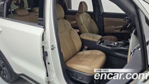 Kia Sorento HEV 1.6 2WD 2024 года из Южной Кореи