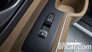 Kia Sorento HEV 1.6 2WD 2024 года из Южной Кореи