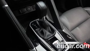 Renault-KoreaSamsung QM6 2.0 GDe RE Signature 2WD 2025 года из Южной Кореи