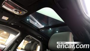 Genesis GV70 2.5T Бензин AWD 2025 года из Южной Кореи
