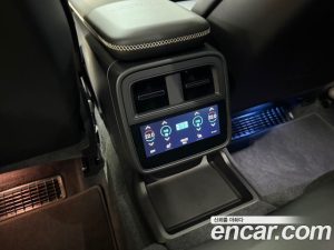 Porsche Taycan Turbo 2025 года из Южной Кореи